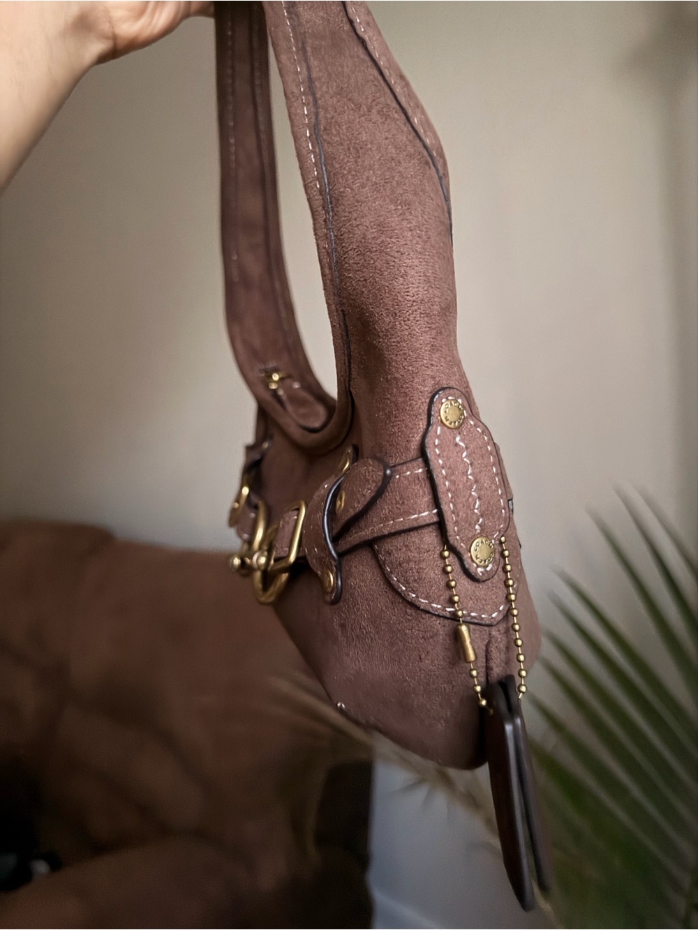 Coach Brown Suede Shoulder Bag with Brass Hardware - Picture 4 of 6